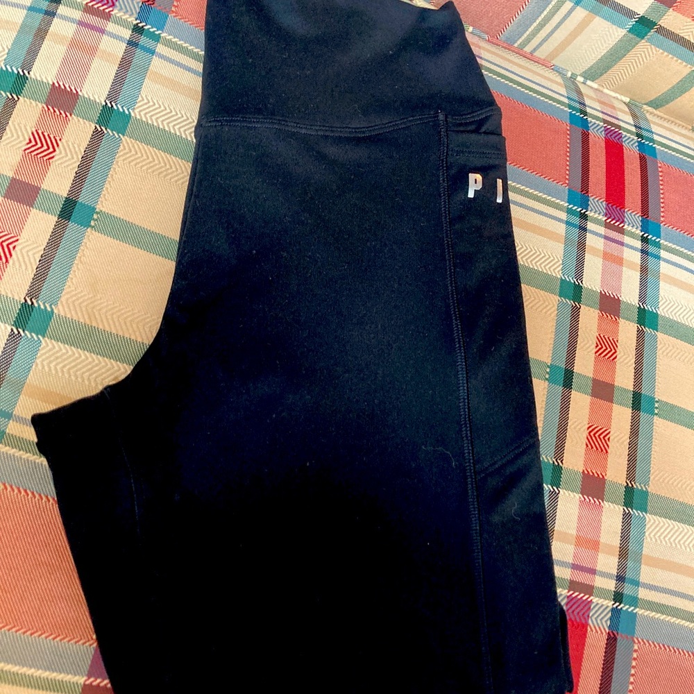 Victoria’s Secret Pink Ultimate leggings black